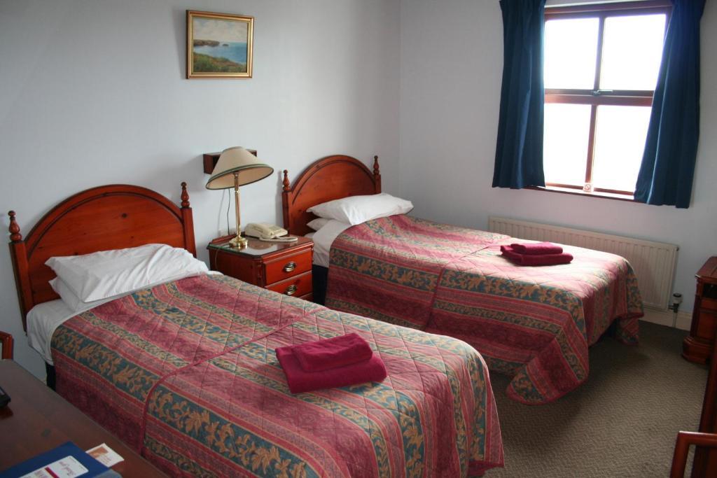 The Wootons Inn Тінтагель Номер фото